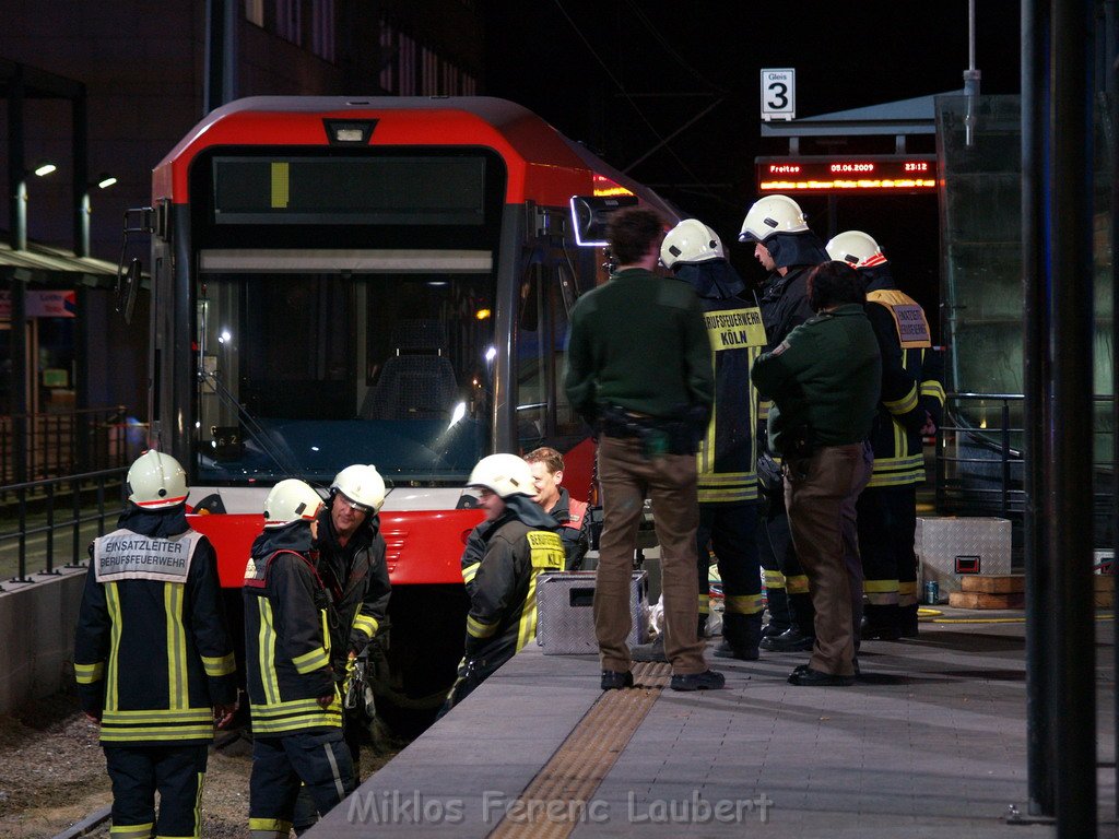 PStrab Koeln Muelheim Wiener Platz P53.JPG